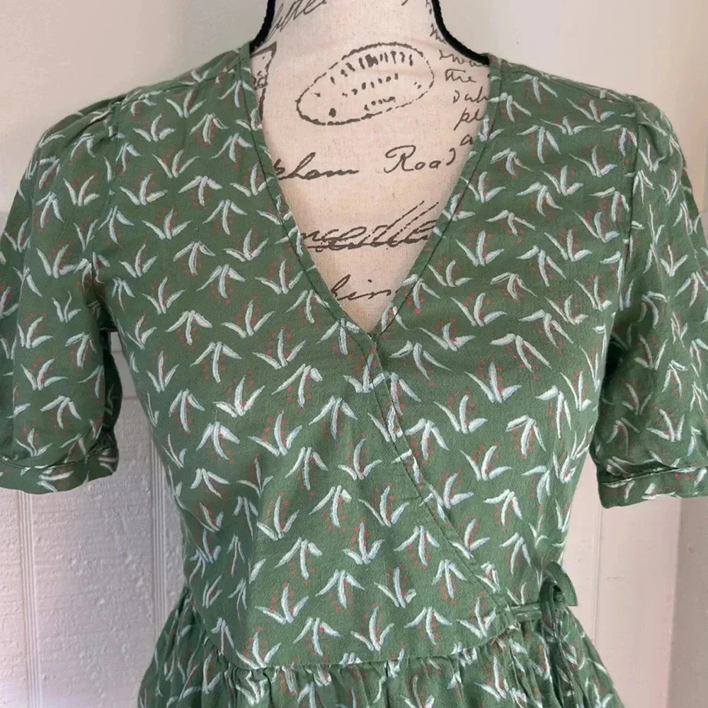 Lucky Brand Green Wrap Blouse XS 100% Cotton Natural Fibers - Picture 3 of 11